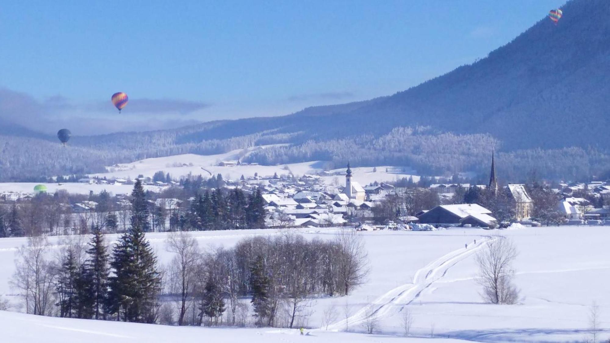 Wellnessoase Mit Sauna Und Whirlpool Inzell Zewnętrze zdjęcie