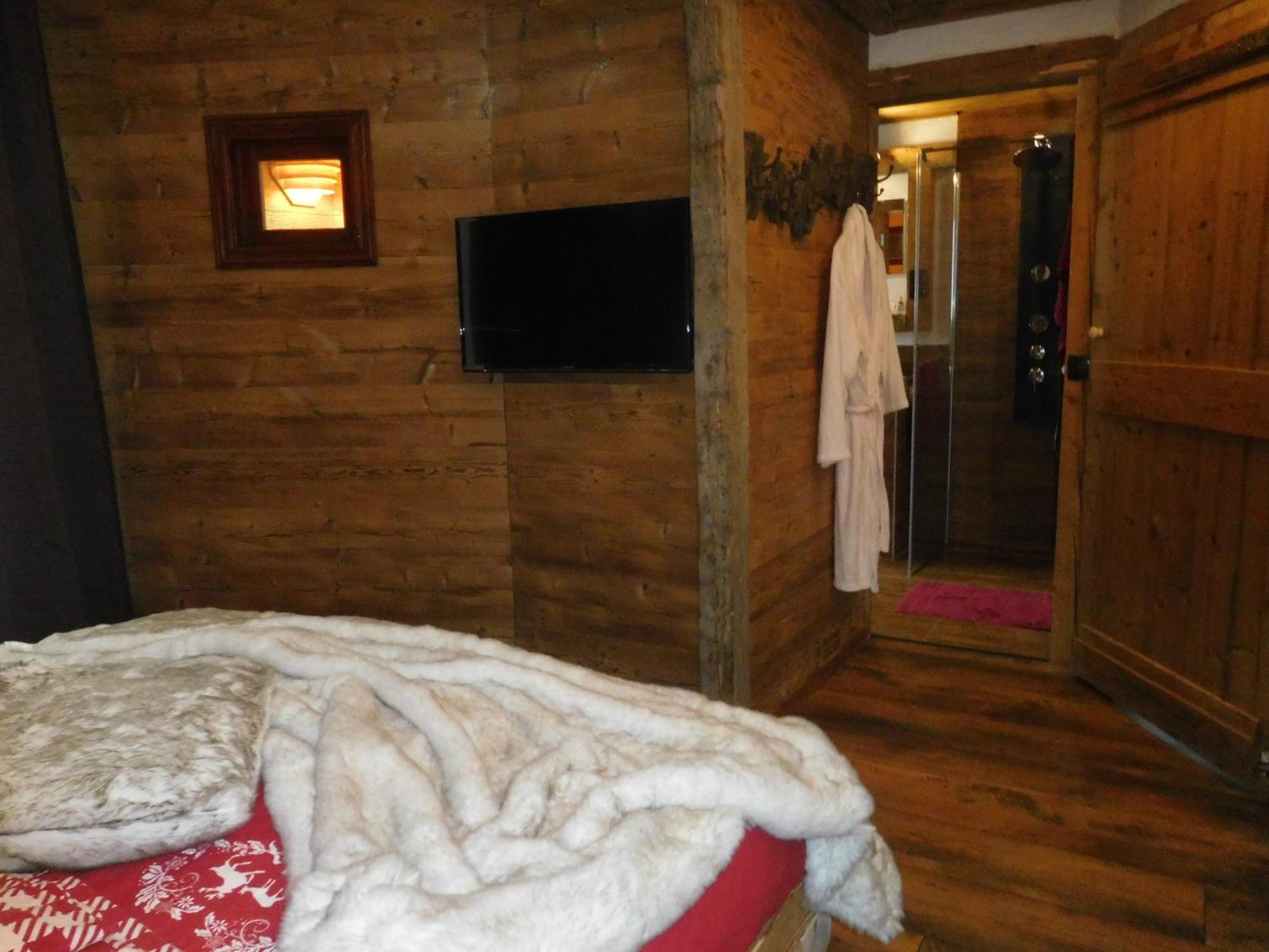 Wellnessoase Mit Sauna Und Whirlpool Inzell Zewnętrze zdjęcie